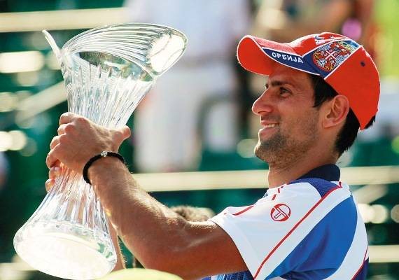 Arrasador Novak Djokovic vence em Miami - REUTERS