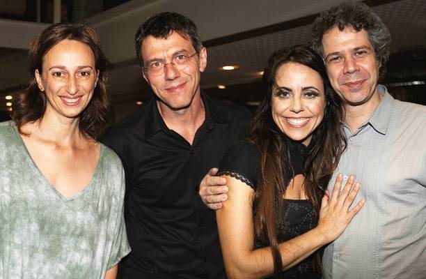 Em SP, Laís Bodanzky, Bráulio Mantovani e Paula Cohen com Hugo Possolo em sessão vip do espetáculo. - ADRIANA SANSONE, CARLA BICCHI, CARLOS PRATES, CELINA GERMER, CÍNTIA SANCHEZ, CRIS FUSCO, DENISE ANDRADE, DUDU PACHECO, GENI PHOTO EQUIPE, LIAO C.K., LORENZO FABRI E MARCELO COFINO