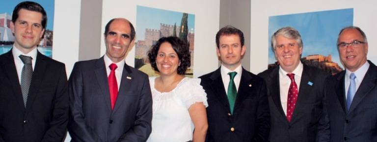 Paulo Gustavo, Paulo Machado, Maria Paula Comarú, Nuno Pina, Paulo Dias e Joaquim Paz visitam exposição fotográfica sobre Portugal, em São Paulo. - JOÃO PASSOS / BRASIL FOTOPRESS, L.R. COMUNICAÇÃO E SÉRGIO DE PAULA