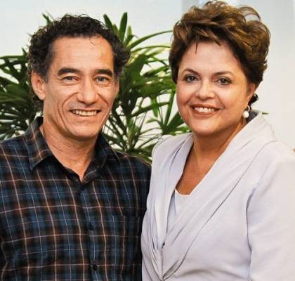 Em Brasília, o ator Chico Diaz é recebido pela presidente Dilma Rousseff. - ELAINE CALÇADA, FABIANA SCARAMELLA, LORENZO FABRI, L.R. COMUNICAÇÃO, LUIZ COSTA / LA IMAGEM, MÁRCIA STIVAL, RAFAELLA SILVA E ROBERTO STUCKERT FILHO / PR.