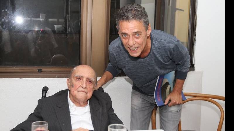 Oscar Niemeyer e Chico Buarque - André Muzell / AgNews