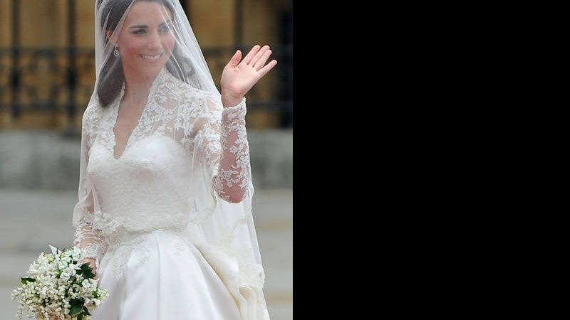 Kate Middleton: detalhes do vestido assinado por Sarah Burton - Getty Images