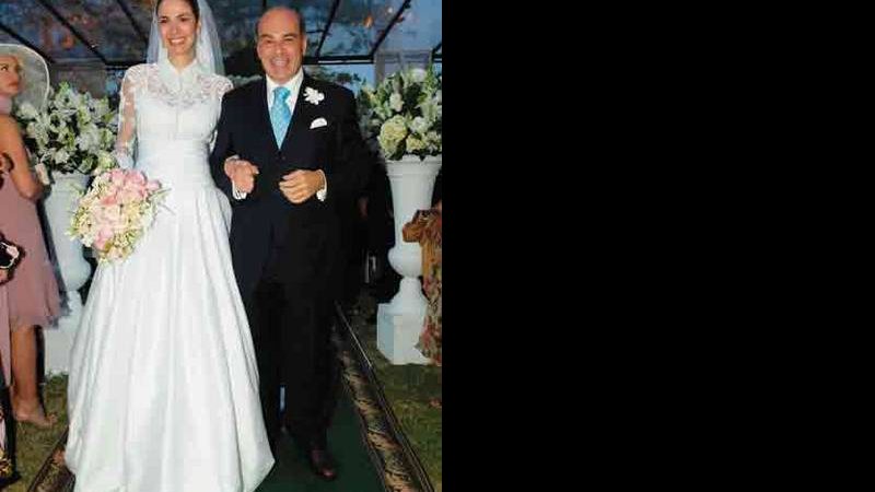 Vestido de Luciana Gimenez no casamento com Marcelo de Carvalho - Reprodução