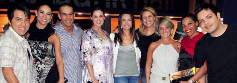 Diego Campagnolli, Adriana Ferrari, Alex Vilanova, Naíma, Cláudia Tenório, Simone Bernardes, Viviane Romanelli, Nodalia Arias e Marcelo Bandeira na estreia do espetáculo, em SP. - ANA CAROLINA LOPES, ANDRÉ PALLUCH, ANDRÉ VICENTE, BRUNO MARINHO, ERMASMO NASCIMENTO, IZABELLA DEMERCIAN, JOSEMAR ALVES, LAÍS ARANHA, RAFAELLA SILVA E ROBERTO RIBEIRO.