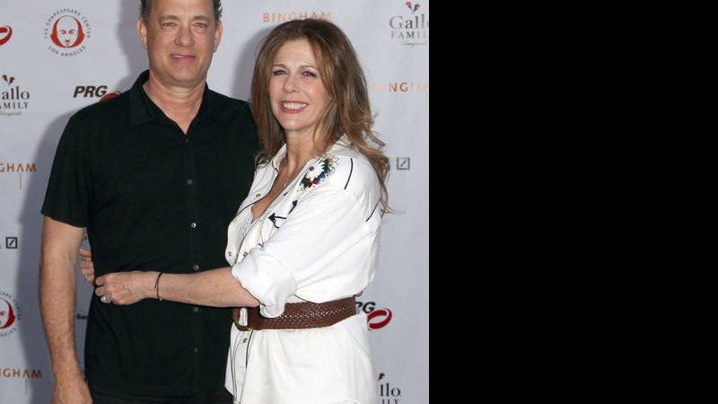 O casal de atores Tom Hanks e Rita Wilson no evento beneficente 'Annual Simply Shakespeare', em LA - Getty Images