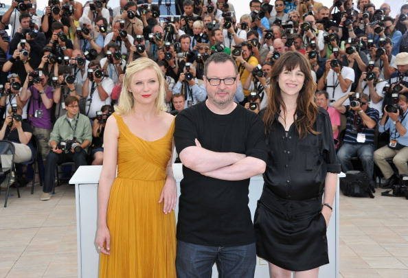 Kirsten Dunst, Lars von Trier e Charlotte Gainsbourg - Getty Images