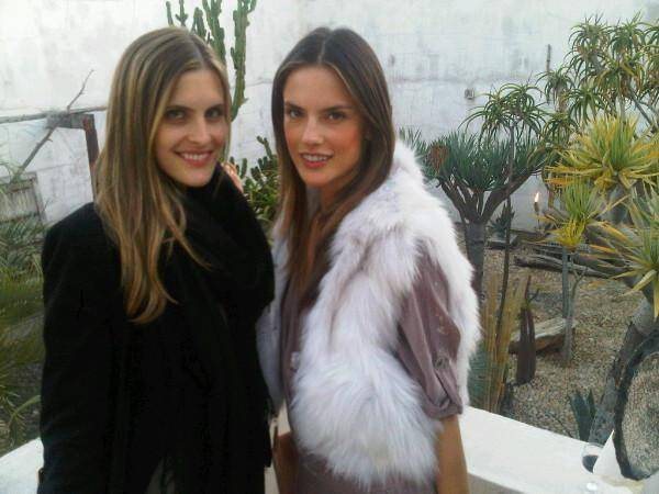 Aline e Alessandra Ambrosio - Reprodução/Twitter