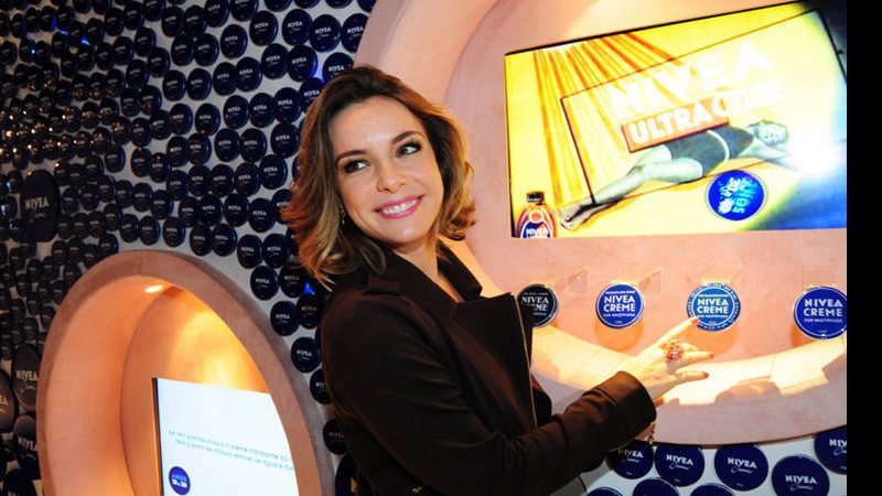 Regiane Alves no lounge NIVEA durante o Fashion Rio - Renato Wrobel