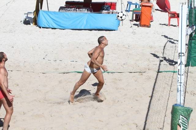 Eri Johnson joga futevôlei na Barra da Tijuca, Rio de Janeiro - Dilson Silva/AgNews