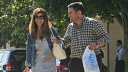 Maria Shriver passeia com rapaz desconhecido - Grosby Group