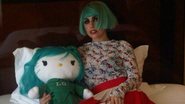 Lady Gaga com sua Hello Kitty personalizada - Rprodução/Twitter