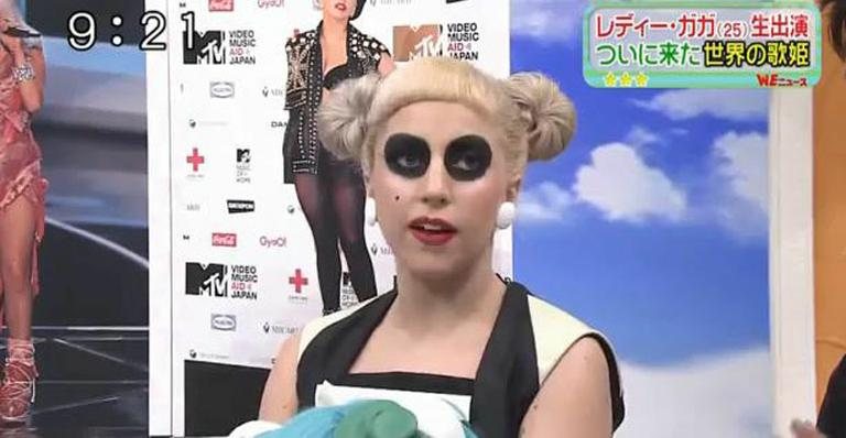 Lady Gaga se transforma em panda - Reprodução / You Tube