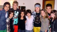 João Fernandes, Nahuana Costa, Sofia Terra, Ana Rita e os meninos da banda Restart, Pe Lanza, Pe Lu, Koba e Thomas - Divulgação