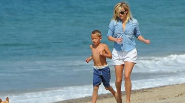 Reese Witherspoon com o filho Deacon - CityFiles