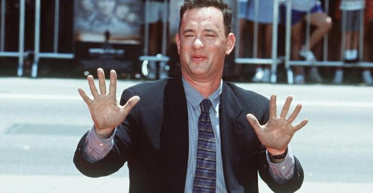 Tom Hanks após deixar sua marca na Calçada da Fama, em Hollywood - Getty Images