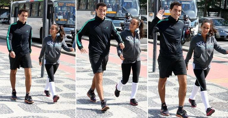 Ricardo Pereira e Francisca caminham pelo Leblon, no Rio de Janeiro - Gil Rodrigues/PhotoRio News