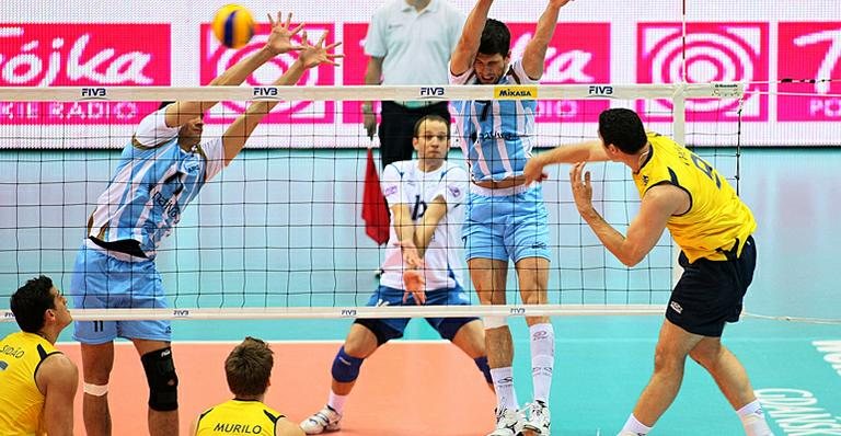 Seleção Brasileira está na final da Liga Mundial 2011 - Divulgação/FIVB