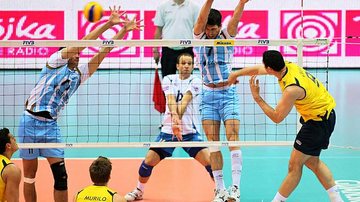 Seleção Brasileira está na final da Liga Mundial 2011 - Divulgação/FIVB