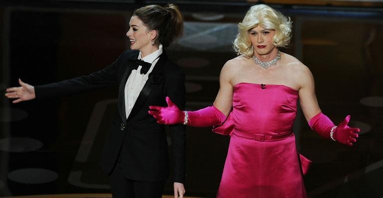 Anne Hathaway e James Franco no Oscar 2011 - Getty Images