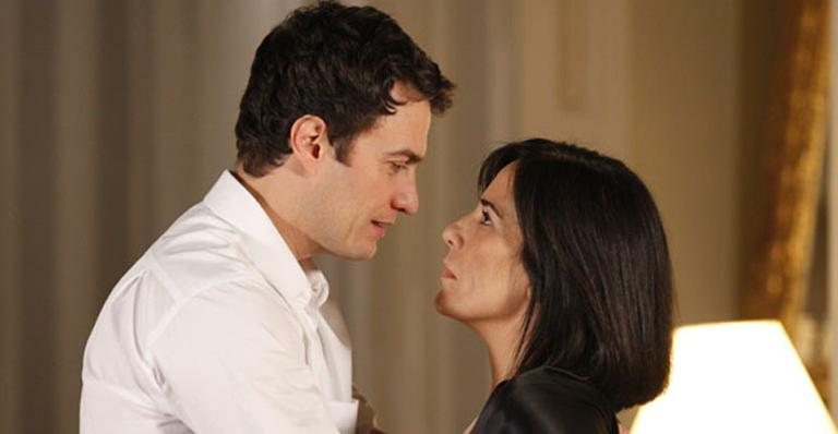 Léo (Gabriel Braga Nunes) e Norma (Gloria Pires) - Insensato Coração/TV Globo