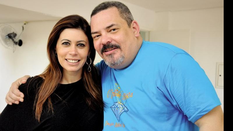 Mara Bastos é a mais nova aluna do diretor de TV e teatro Milton Neves, em SP. - DIOGO CRUZ, FÁBIO BARROCAL, FECO HAMBURGER, FRANCISCO MACEDO, GUSTAVO SANNA, JULIANA CENSI, MARCO RODRIGUES, MÁRCIA QUINTAS E RENATA DIAS