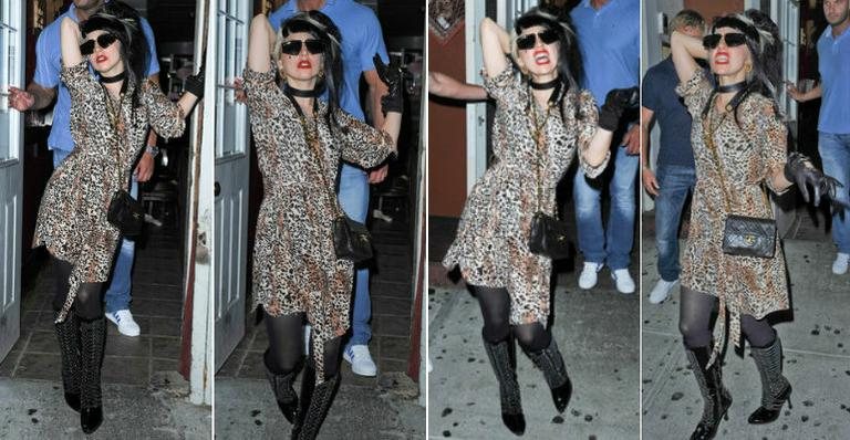 Lady Gaga dança para paparazzi em Nova York - CityFiles