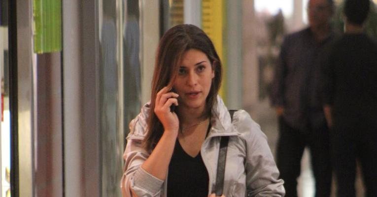 Fernanda Paes Leme passeia em shopping - Marcus Pavão / AgNews