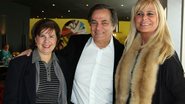 Com a mulher, Cristina, Ronnie Von é homenageado por Bya Barros na Casa Cor.