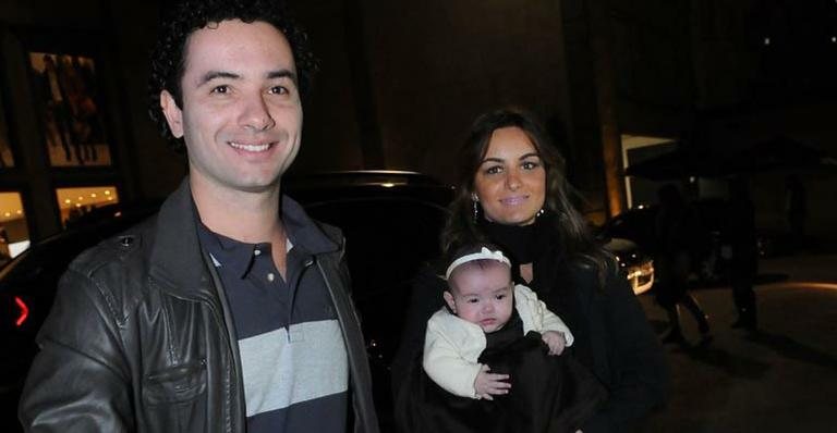 Marco Luque com a mulher e a filha - Francisco Cepeda/AgNews