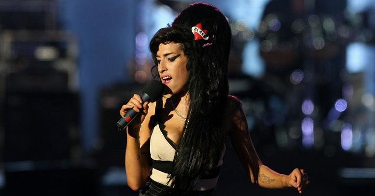 Amy Winehouse não iria adotar uma criança - Getty Images