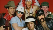 Garotos de Glee viram o Village People - Reprodução