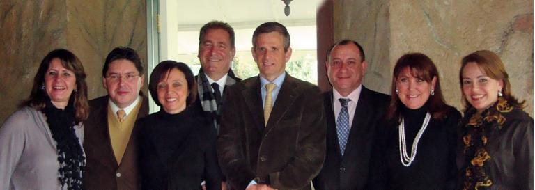 Ana Maria Carvalho, Sérgio Gomes de Souza, Maria Eunice Grotzinger, Lourival de Pieri, João Carlos Pollak, Toni Sando, Maria Laudenir Oliveira e Keila Moreira em evento de incentivo ao turismo no Guarujá, em hotel no litoral paulista.