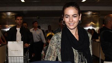 Camilla Belle já está no país para as gravações de 'Open Road' - Photo Rio News