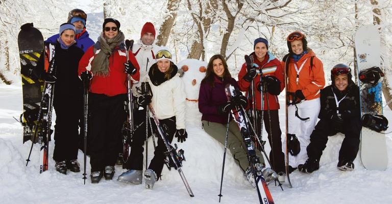 Aventura e alegria abrem a temporada CARAS/Neve 2011 - Cadu Pilotto