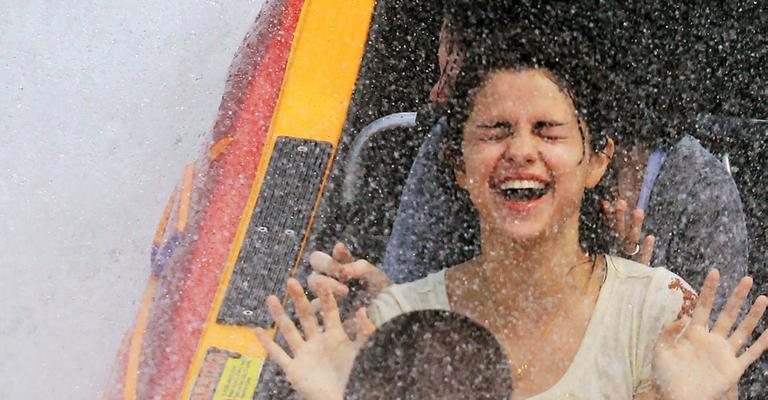 Selena e Bieber. - Grosby Group