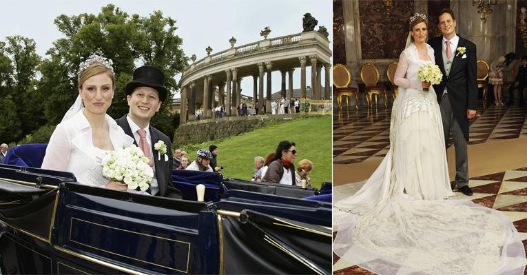 Os príncipes Georg Friedrich Ferdinand, da Prússia, e Sophie Johanna Maria, de Isenburg, na boda para 370 convidados. Os noivos na carruagem real. - Andreas Rentz