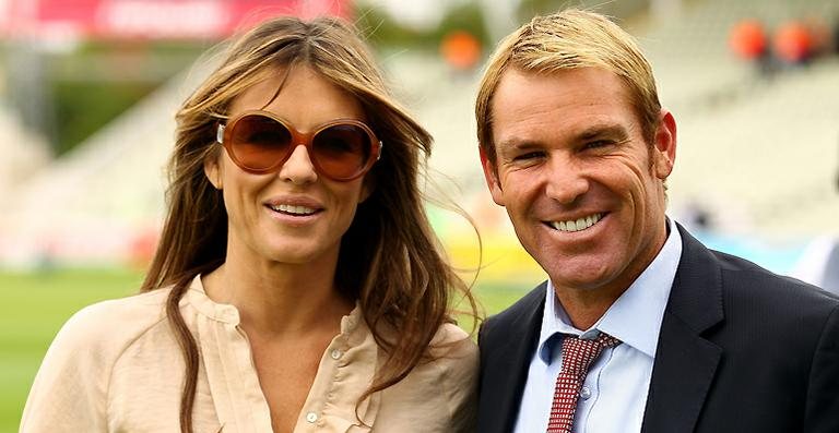 Elizabeth Hurley e Shane Warne - Getty Images