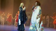 Zizi e Alcione cantam no palco. - Renato Wrobel