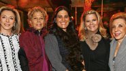 Em SP, Tânia Wagner, Cecília Szajman, a filha Esther, Denise Antão e Beth Arbaitman em recital pelos 95 anos da União Brasileiro-Israelita do Bem-Estar Social.