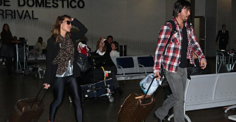 Sabrina Sato e Fábio Faria no aeroporto de Guarulhos - Manuela Scarpa/Photo Rio News