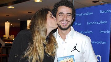 Felipe Andreoli e sua noiva Rafaella Brites - Celso Akin / AgNews