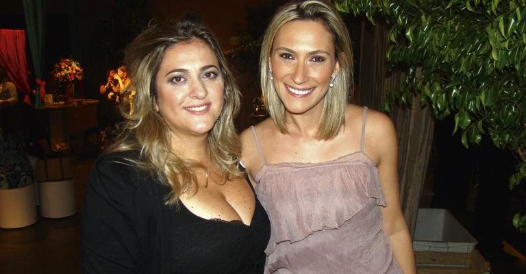 Bibiana Paranhos e Rebeca Grisi no lançamento de programa de viagem internacional de compras para noivas, em espaço de SP...