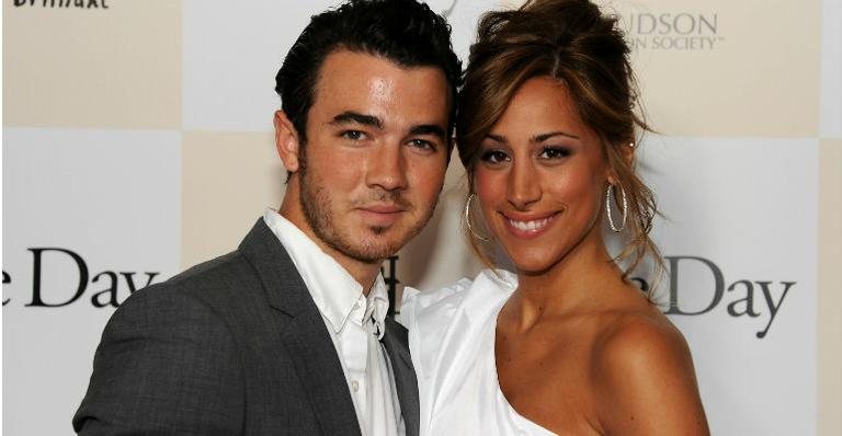 Kevin Jonas e Danielle Deleasa - Getty Images