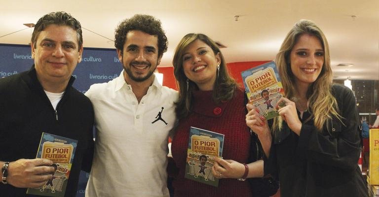 Lançamento de livro - Helena Lenhaioli