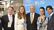 O governador de MG, Antonio Anastasia, Julio Vasconcellos, Caroline Antunes, o ex-presidente Fernando Henrique Cardoso, Cristiana Vaz, Daniel Katz e Luis Felipe Silva Freire em fórum em Belo Horizonte.