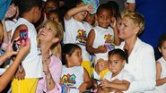 Xuxa e Shakira visitam a Cidade de Deus - PhotoRioNews