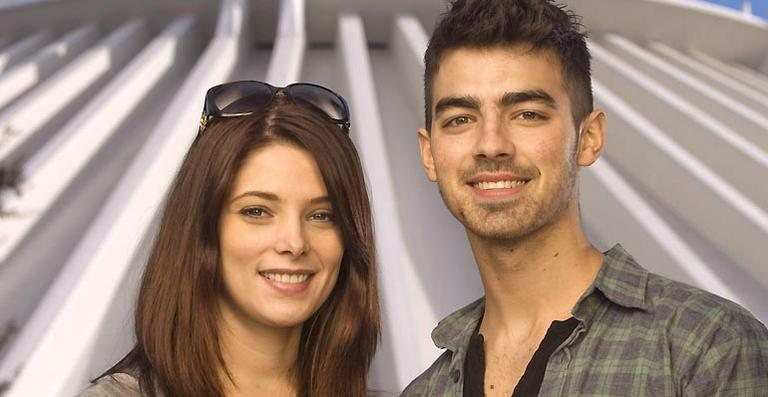 Ashley Greene e Joe Jonas - Getty Images