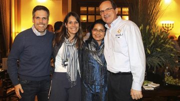 Encontro de vips em Jerusalém - Eduardo Lopes