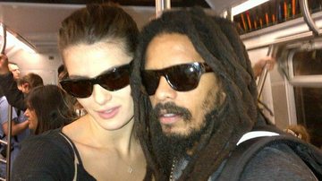 Isabeli Fontana e Rohan Marley: romance no metrô de Nova York - Reprodução/Twitter