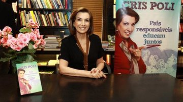 Cris Poli lança seu novo livro 'Pais Responsáveis Educam Juntos' - Anderson Borde / AgNews